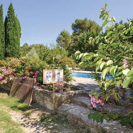 Holiday home Amazing In Le Brave With Kitchenette Crillon-le-Brave